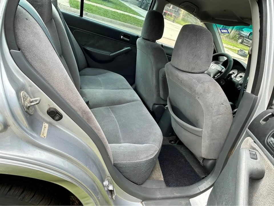 2002 Honda Civic 7th Gen - Image 9 of 10