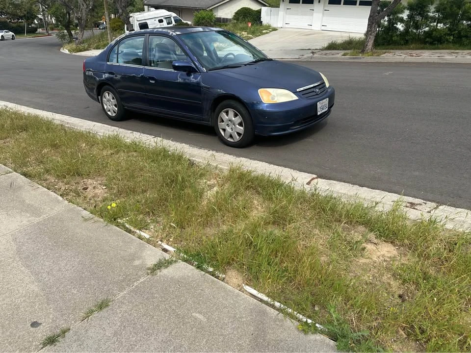 2002 Honda Civic 7th Gen - Image 3 of 8