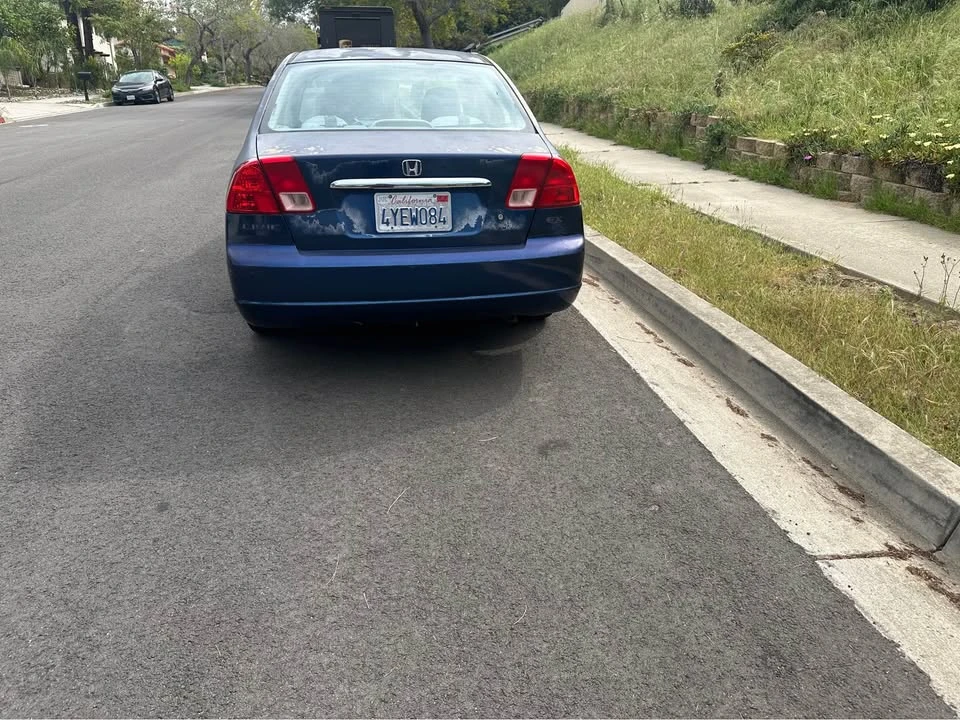 2002 Honda Civic 7th Gen - Image 4 of 8