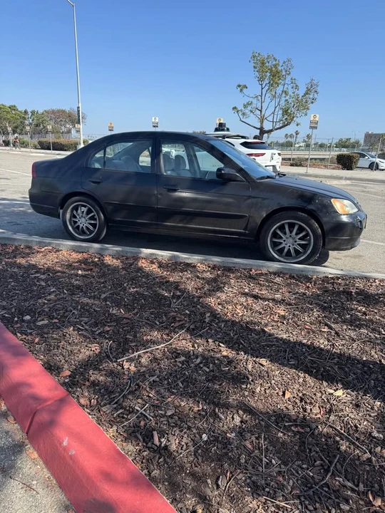 2002 Honda Civic 7th Gen - Image 2 of 6