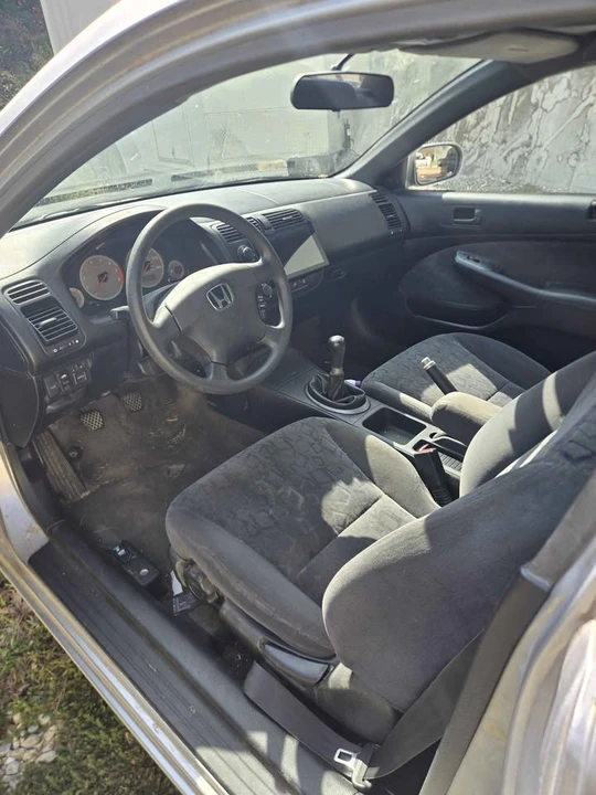 2002 Honda Civic 7th Gen - Image 7 of 9