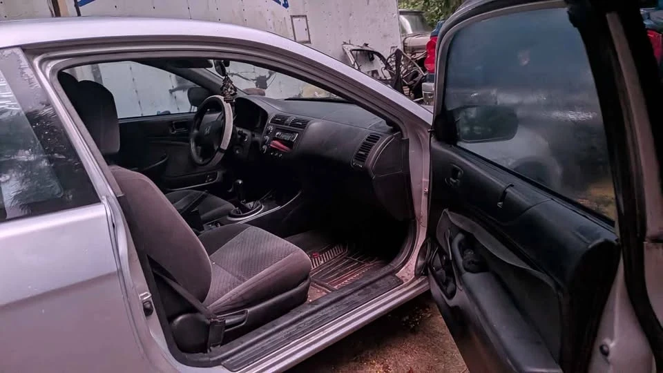 2002 Honda Civic 7th Gen - Image 4 of 7