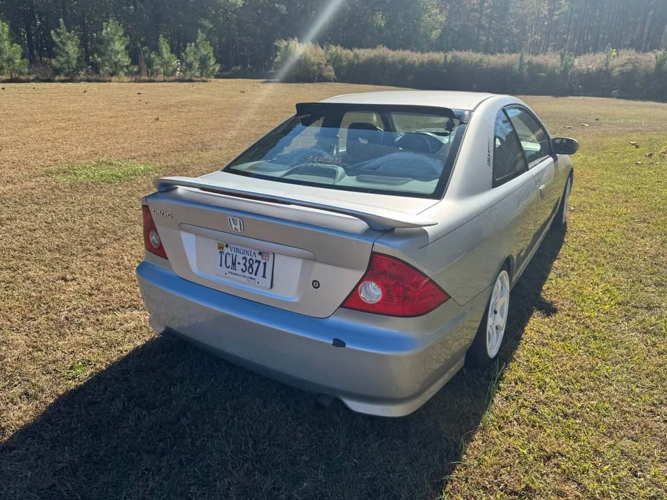 2002 Honda Civic 7th Gen - Image 2 of 8