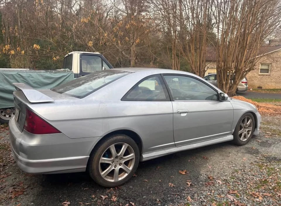 2002 Honda Civic 7th Gen - Image 2 of 5