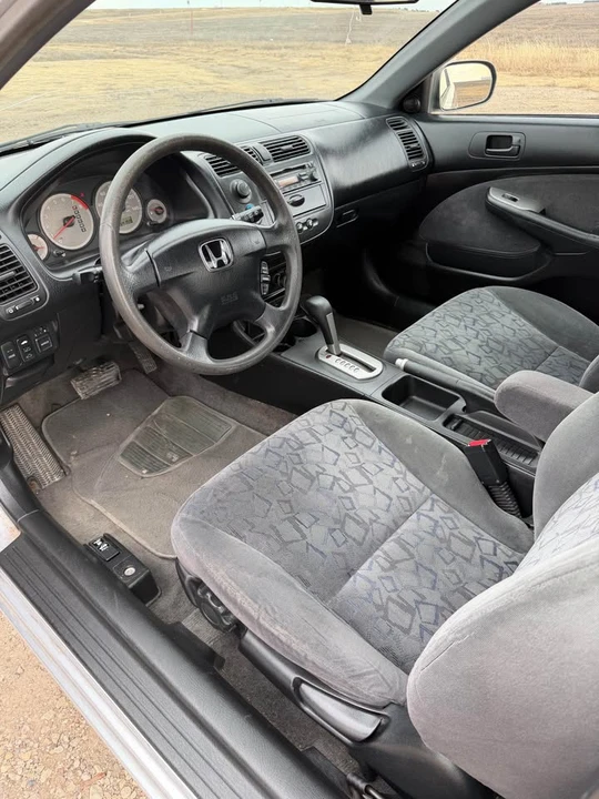 2002 Honda Civic 7th Gen - Image 6 of 8