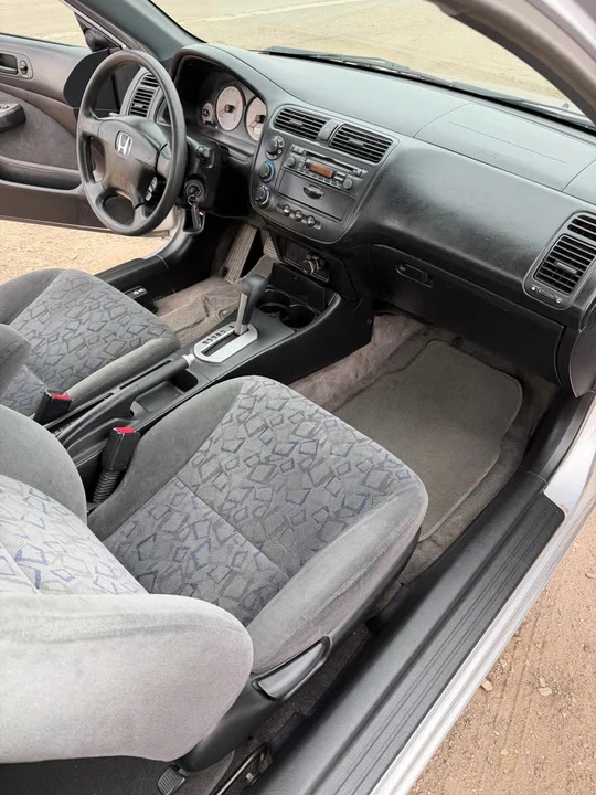 2002 Honda Civic 7th Gen - Image 7 of 8