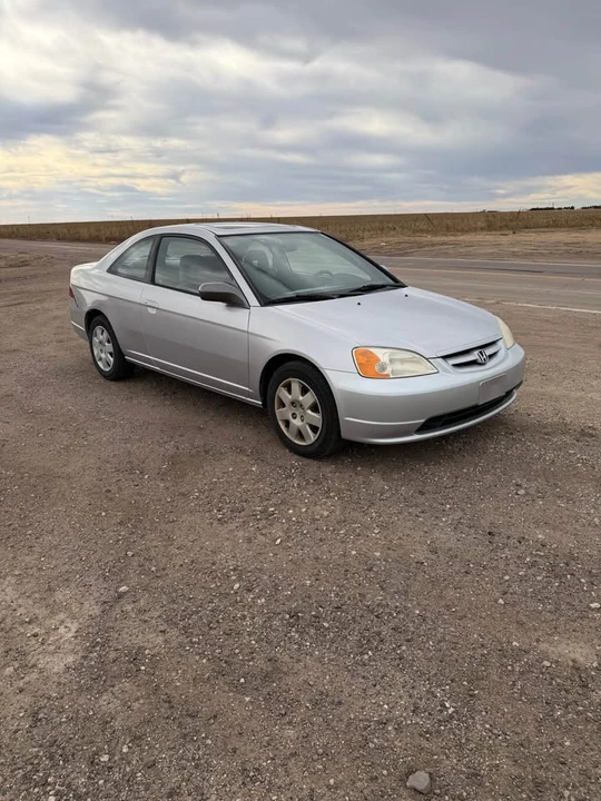 2002 Honda Civic 7th Gen - Image 4 of 8