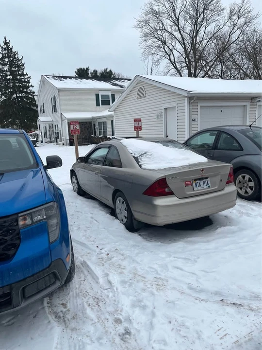 2002 Honda Civic 7th Gen - Image 3 of 9