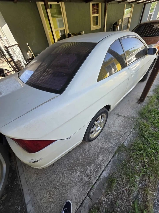 2002 Honda Civic 7th Gen - Image 4 of 4