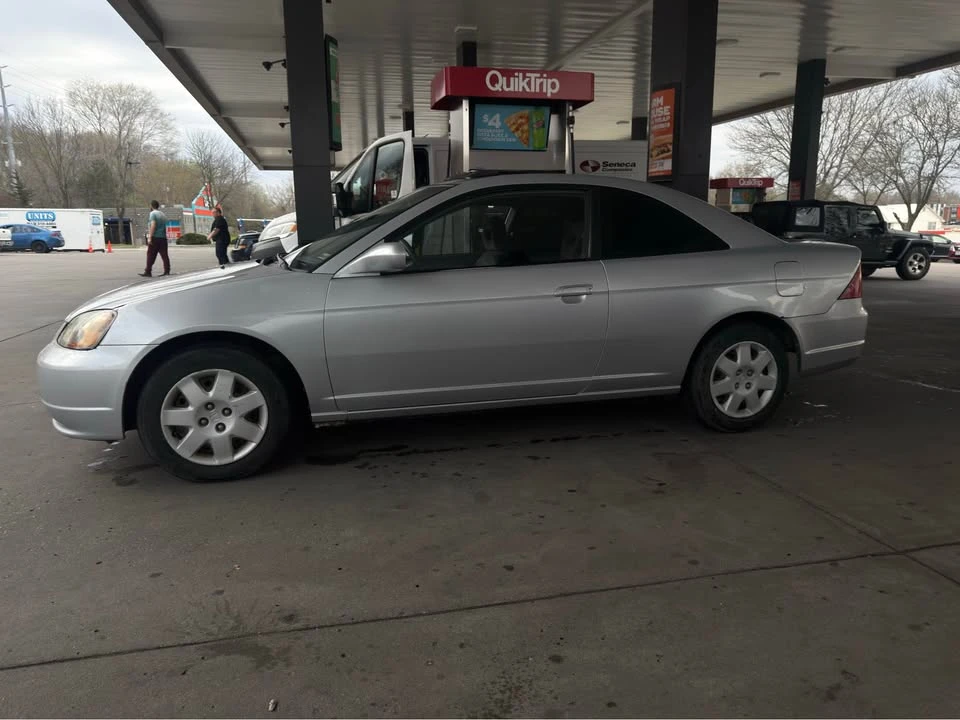 2002 Honda Civic 7th Gen - Image 8 of 14