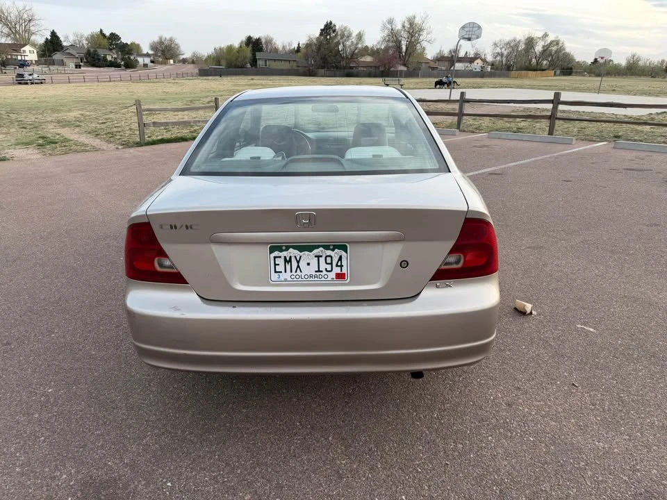 2002 Honda Civic 7th Gen - Image 4 of 7