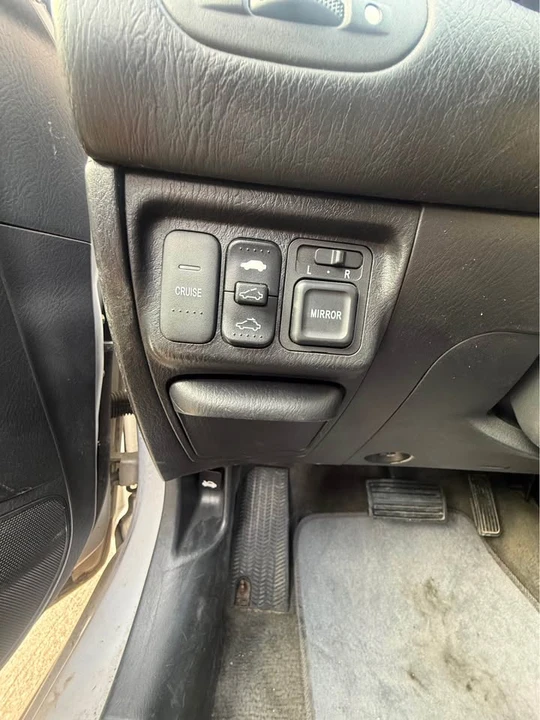 2002 Honda Civic 7th Gen - Image 6 of 14