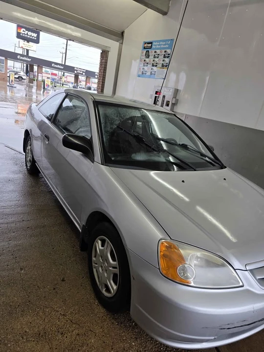 2002 Honda Civic 7th Gen - Image 2 of 8