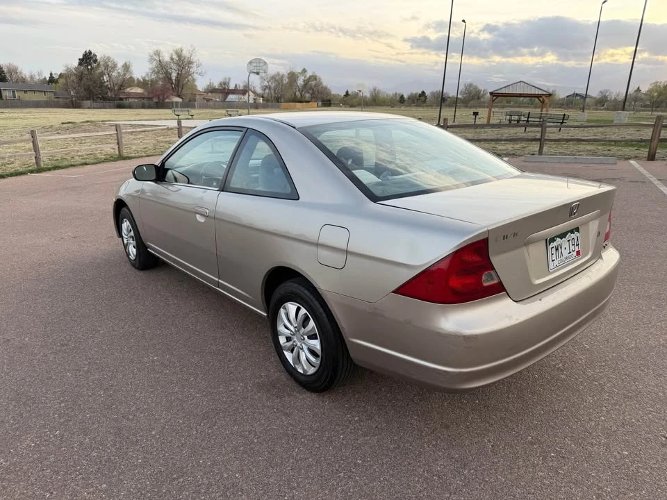 2002 Honda Civic 7th Gen - Image 3 of 7