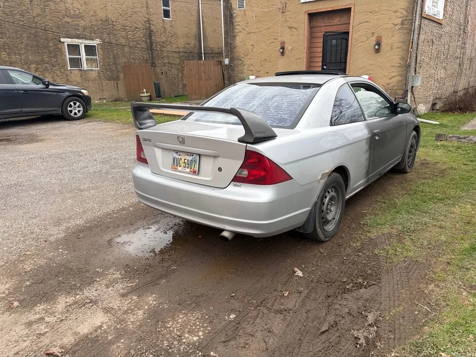 2002 Honda Civic 7th Gen - Image 4 of 7