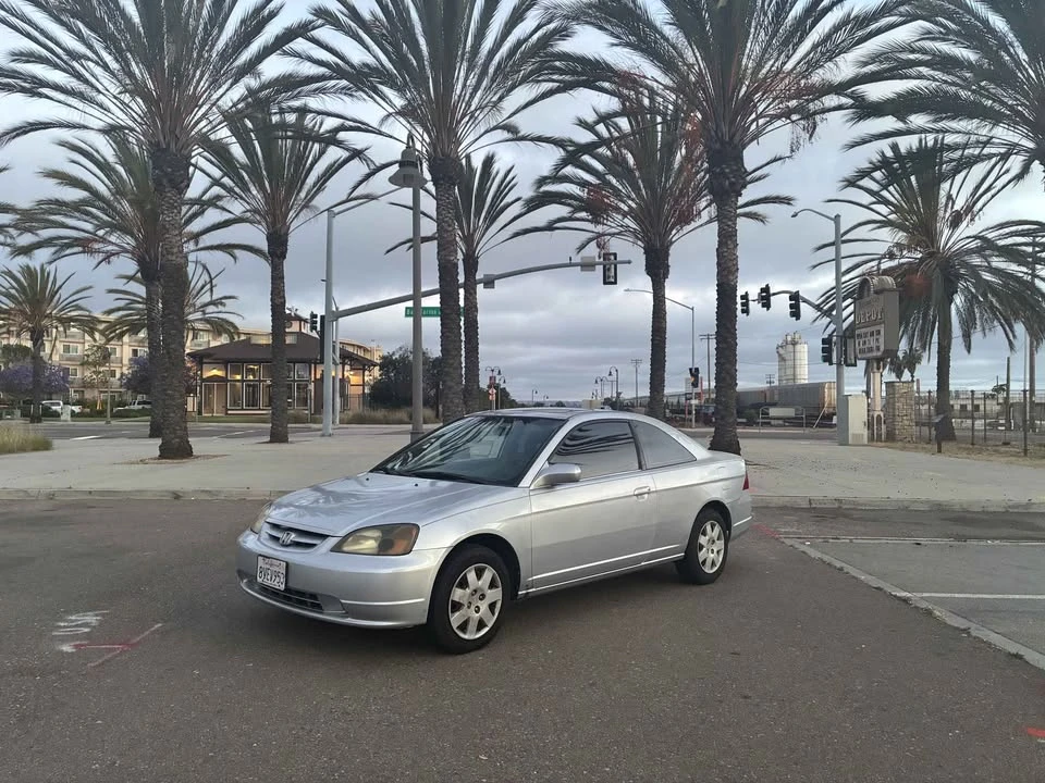 2002 Honda Civic 7th Gen - Image 2 of 7