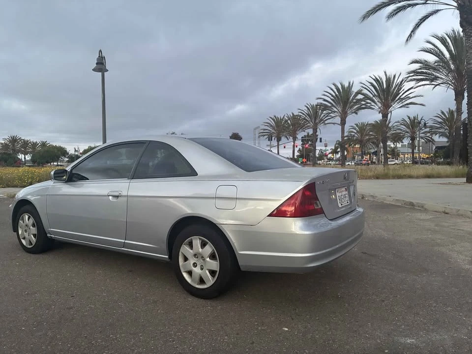 2002 Honda Civic 7th Gen - Image 3 of 7