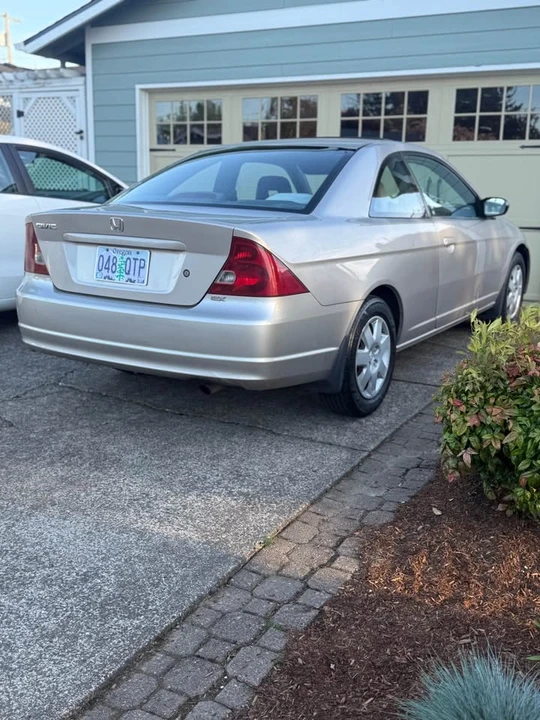 2002 Honda Civic 7th Gen - Image 9 of 16