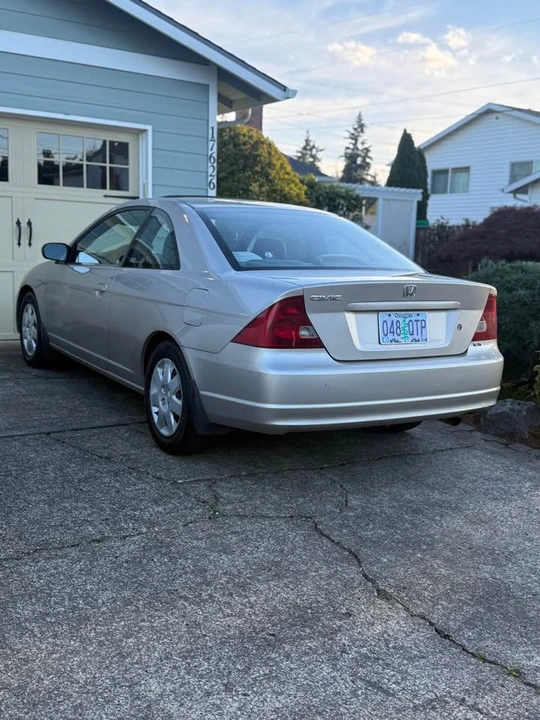 2002 Honda Civic 7th Gen - Image 11 of 16