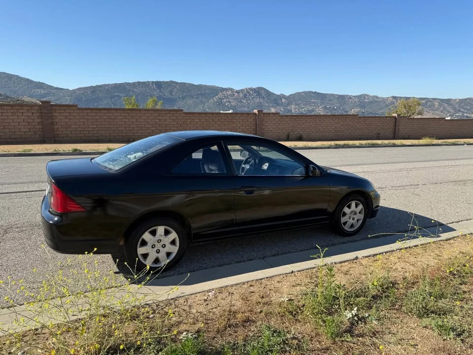 2002 Honda Civic 7th Gen - Image 3 of 7