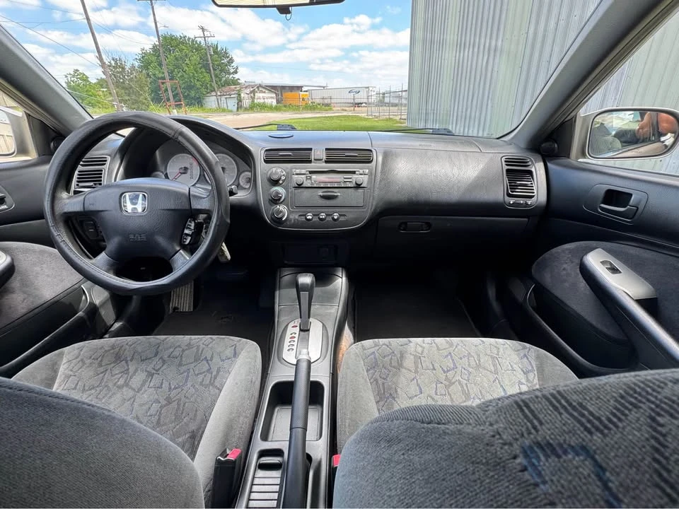 2002 Honda Civic 7th Gen - Image 6 of 9