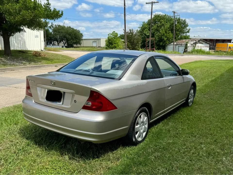 2002 Honda Civic 7th Gen - Image 3 of 9