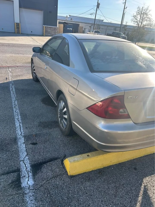 2002 Honda Civic 7th Gen - Image 3 of 10