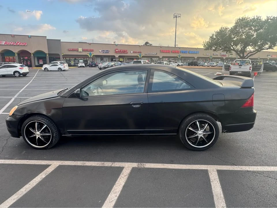 2002 Honda Civic 7th Gen - Image 10 of 16
