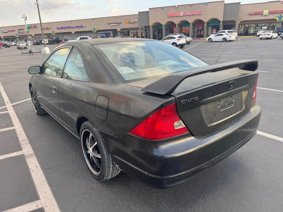 2002 Honda Civic 7th Gen - Image 9 of 16