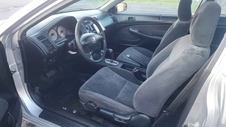 2002 Honda Civic 7th Gen - Image 6 of 17