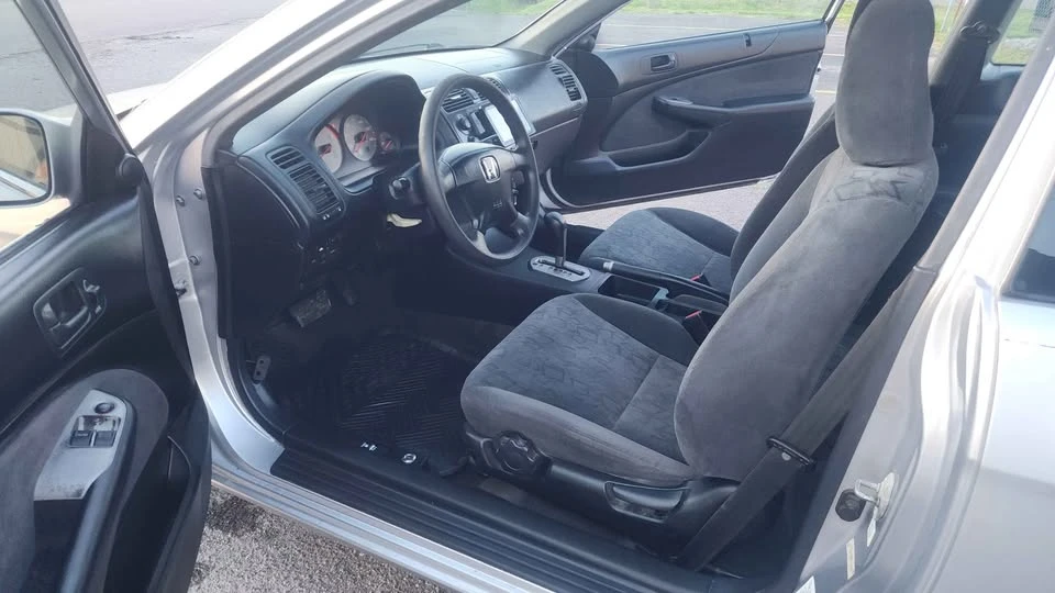 2002 Honda Civic 7th Gen - Image 15 of 17