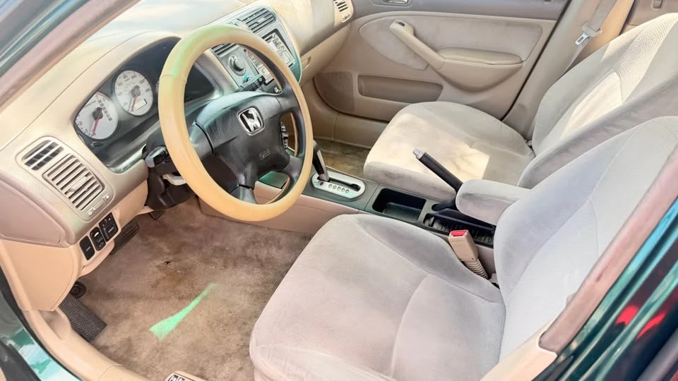 2002 Honda Civic 7th Gen - Image 9 of 11