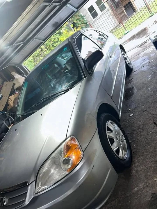 2002 Honda Civic 7th Gen - Image 4 of 10