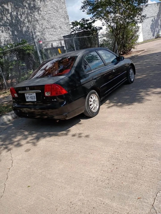2002 Honda Civic 7th Gen - Image 8 of 13