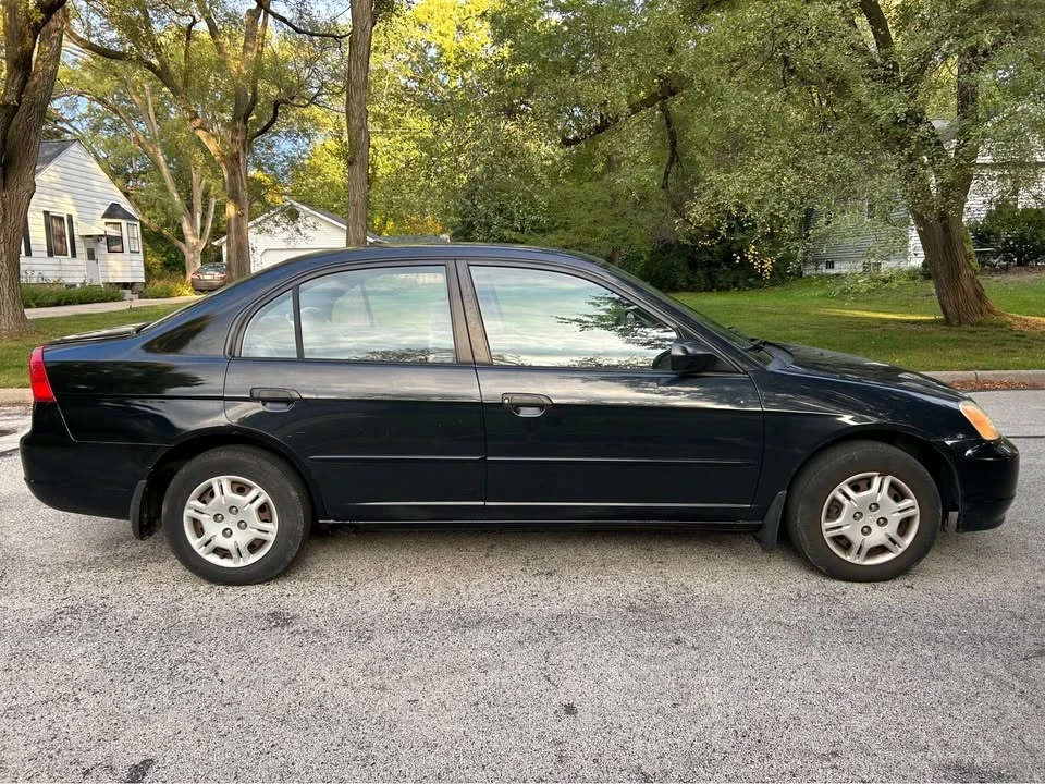 2002 Honda Civic 7th Gen - Image 7 of 14