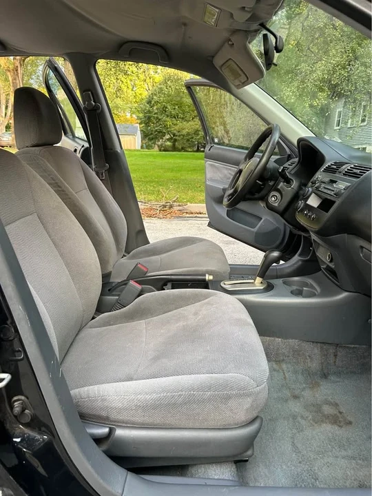 2002 Honda Civic 7th Gen - Image 13 of 14