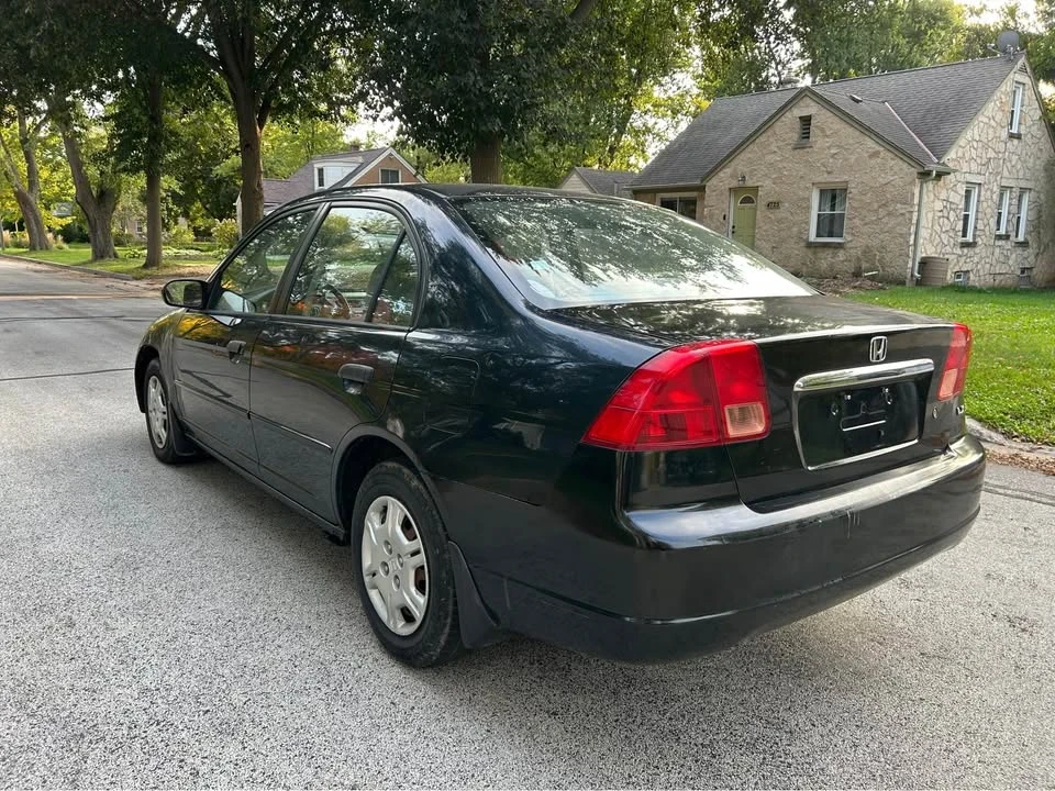 2002 Honda Civic 7th Gen - Image 5 of 14