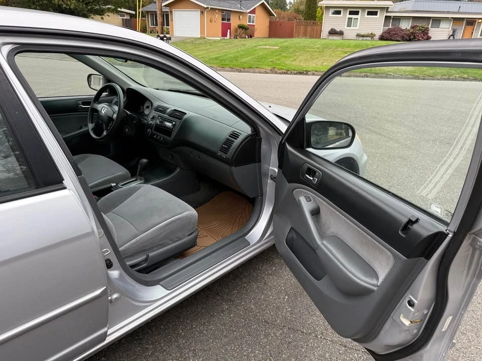 2002 Honda Civic 7th Gen - Image 7 of 12