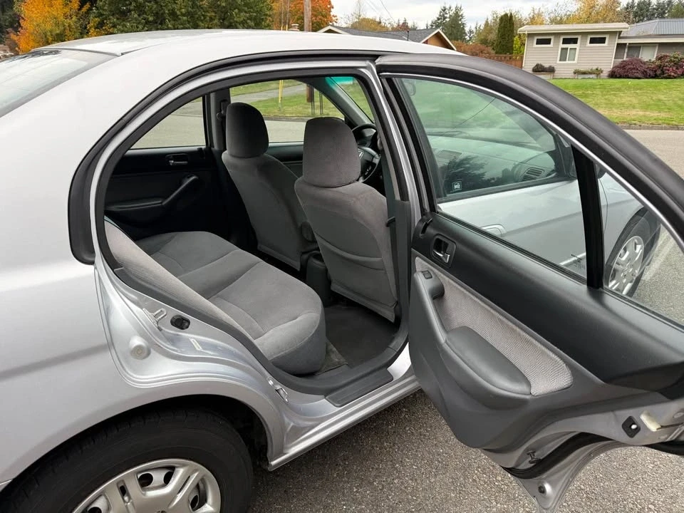 2002 Honda Civic 7th Gen - Image 10 of 12
