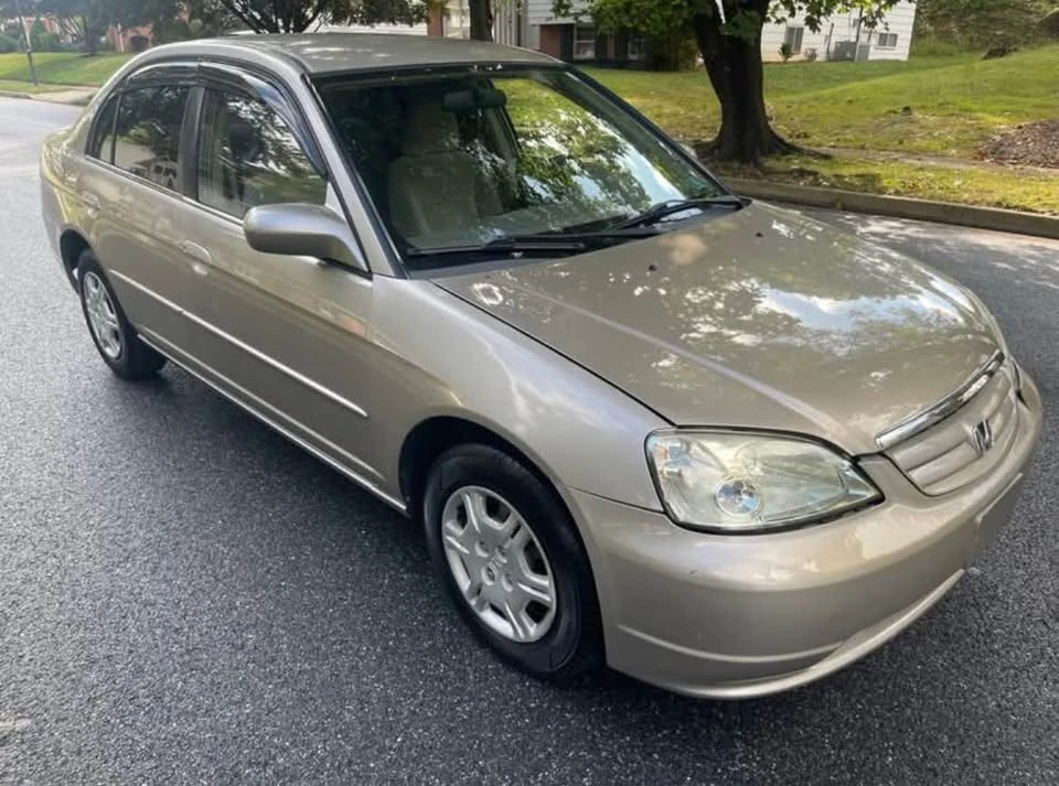 2002 Honda Civic 7th Gen - Image 2 of 6