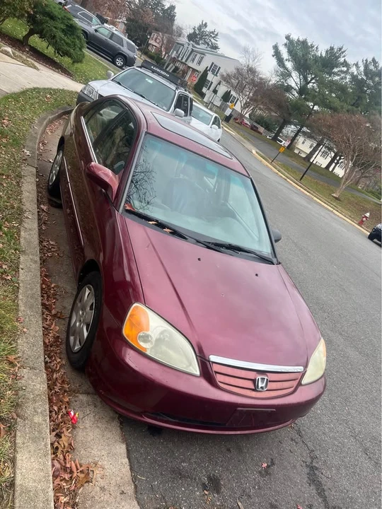 2002 Honda Civic 7th Gen - Image 2 of 9