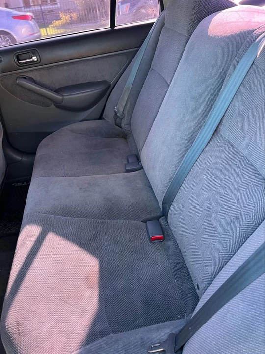 2002 Honda Civic 7th Gen - Image 8 of 15