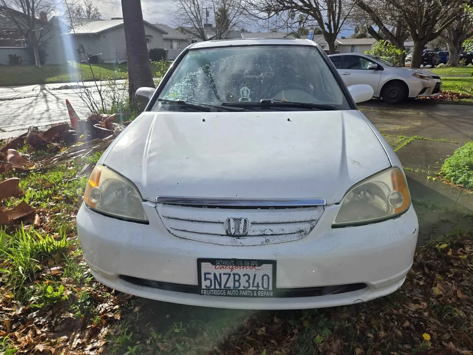 2002 Honda Civic 7th Gen - Image 2 of 7
