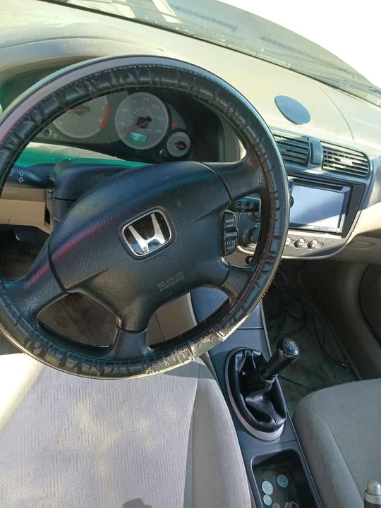 2002 Honda Civic 7th Gen - Image 4 of 7