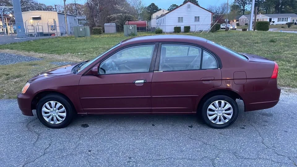 2002 Honda Civic 7th Gen - Image 5 of 11