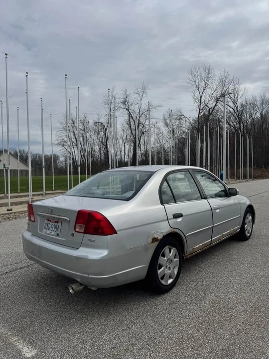 2002 Honda Civic 7th Gen - Image 3 of 18