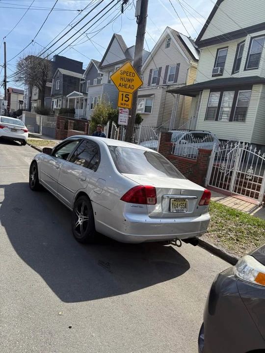 2002 Honda Civic 7th Gen - Image 3 of 9