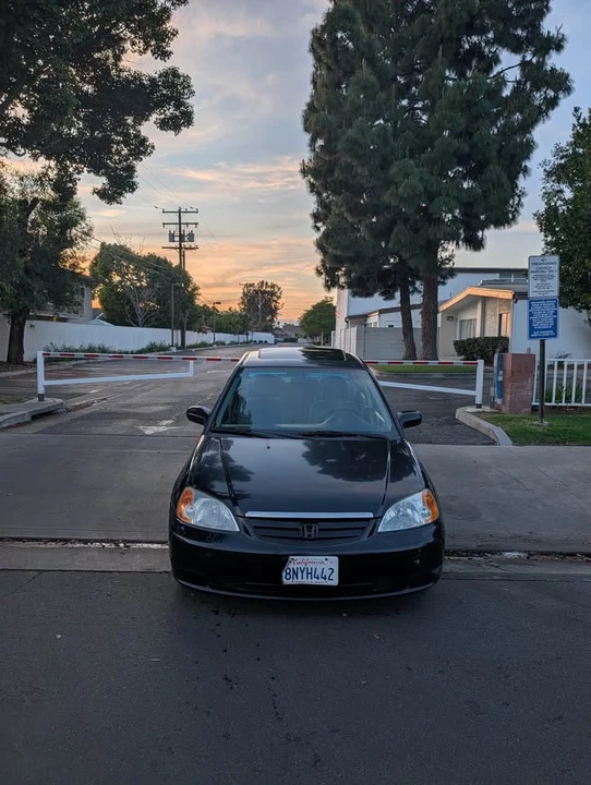 2002 Honda Civic 7th Gen - Image 3 of 8