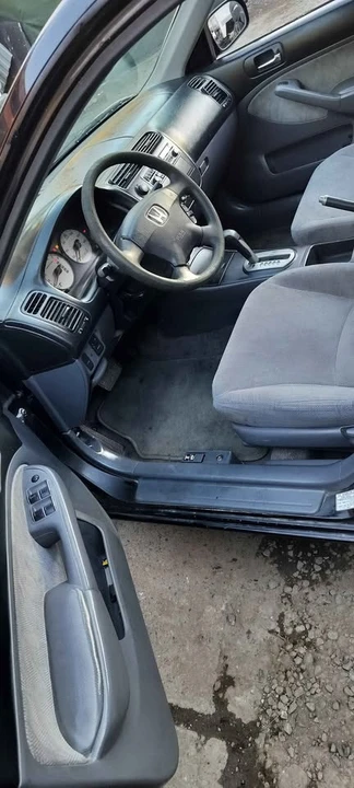 2002 Honda Civic 7th Gen - Image 12 of 15