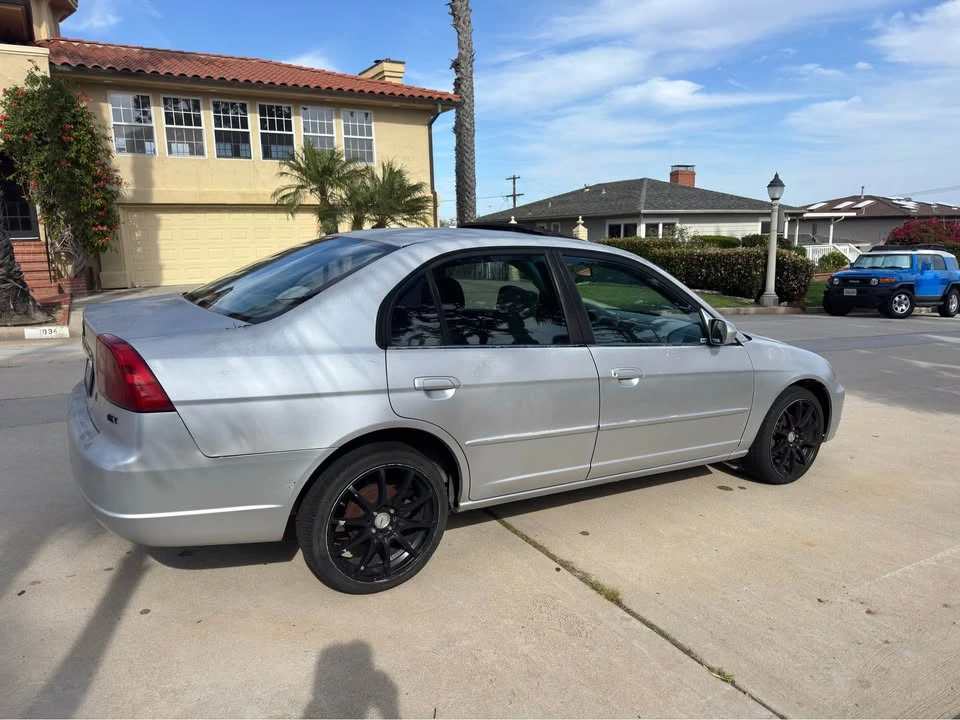 2002 Honda Civic 7th Gen - Image 3 of 9